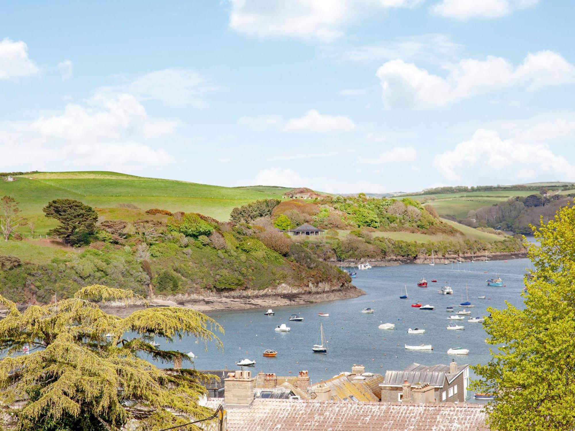 Devon Court 2 Salcombe